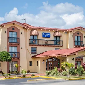 Rodeway Near Ybor - Casino ** Тампа