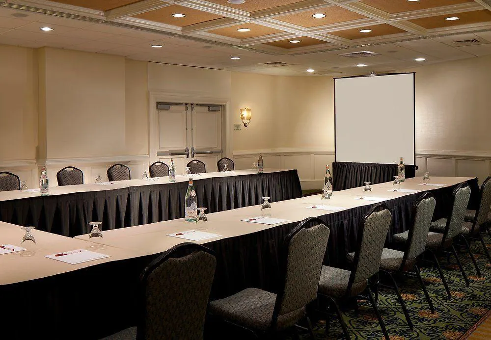****  Отель Tampa Airport Marriott США