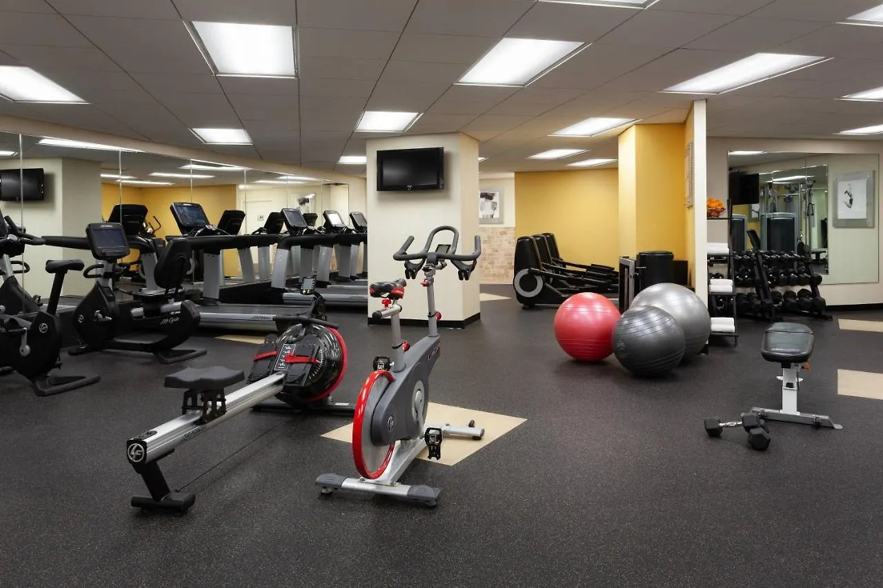 Отель Tampa Airport Marriott