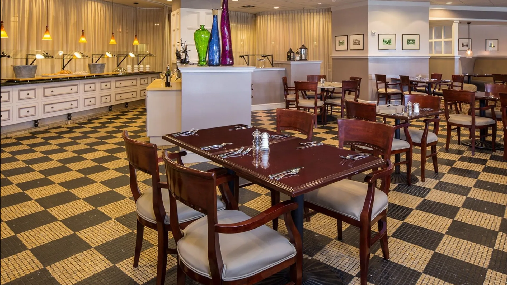 Отель Tampa Airport Marriott 4*,