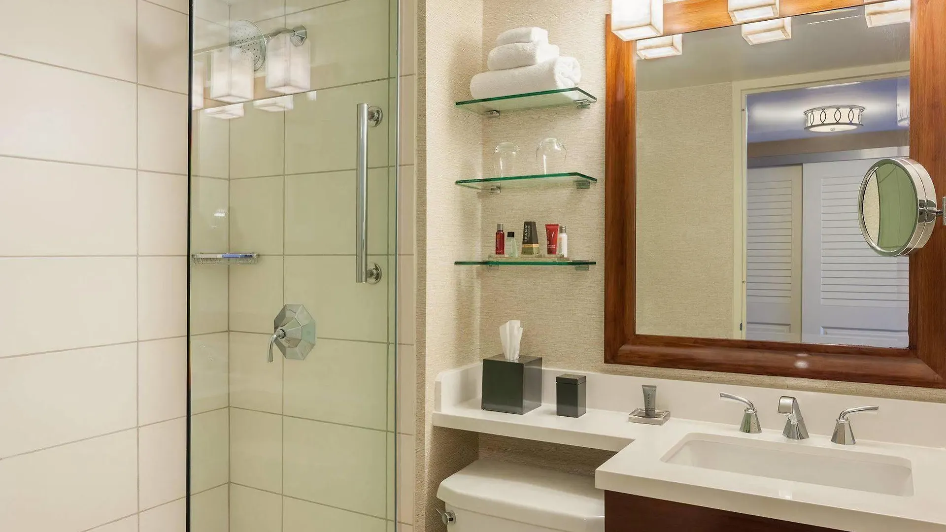 Отель Tampa Airport Marriott