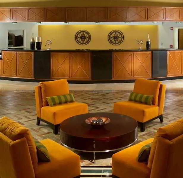 Отель Tampa Airport Marriott